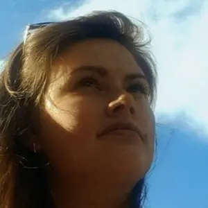 Я Алиса, 39, знакомлюсь для без обязательств в Магадане