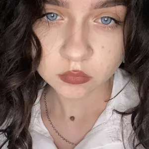 Я Дарья, 21, из Краснодара, ищу знакомство для вирт