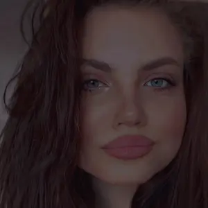 Полиночка из Чебоксар, ищу на сайте на одну ночь