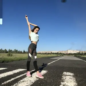 Я Тихо, 23, из Климовска, ищу знакомство для виртуального секса